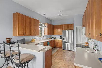 10231 Cleghorn Drive, San Antonio, FL 33576 - Photo 18