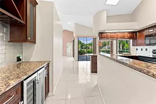 15923 Ellsworth Dr, Tampa, FL 33647 - Photo 10