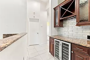 15923 Ellsworth Dr, Tampa, FL 33647 - Photo 16