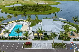 18355 Arbor Vis Dr, Venice, FL 34293 - Photo 4