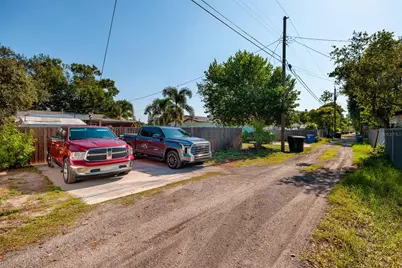 6376 4th Avenue S, Saint Petersburg, FL 33707 - Photo 24