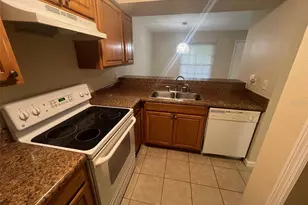 3019 Bonaventure Cir, Palm Harbor, FL 34684 - Photo 8
