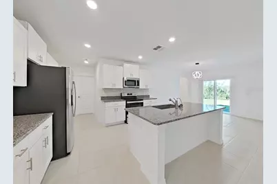 36385 Flats Street, Zephyrhills, FL 33541 - Photo 6