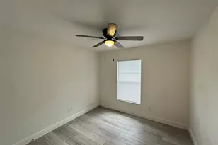 3717 N 56th St, Tampa, FL 33619 - Photo 14