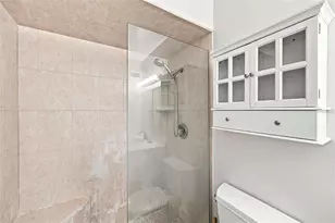 9683 86th Ave, Seminole, FL 33777 - Photo 24