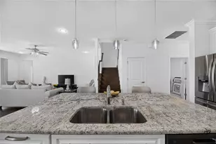 10845 Sundrift Dr, Tampa, FL 33647 - Photo 12