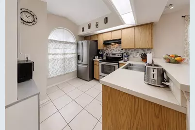 1302 Brahma Drive, Valrico, FL 33594 - Photo 6