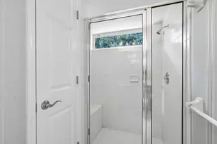 9802 Mako Ct, Tampa, FL 33615 - Photo 48
