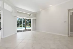 9802 Mako Ct, Tampa, FL 33615 - Photo 6