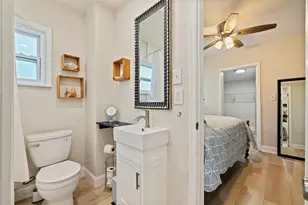 1601 54th St S, Gulfport, FL 33707 - Photo 22