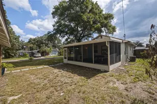 1601 54th St S, Gulfport, FL 33707 - Photo 28
