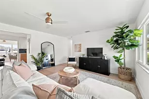 360 145th Ave E, Madeira Beach, FL 33708 - Photo 6