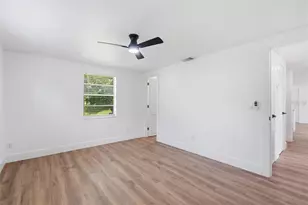10016 N 10th St, Tampa, FL 33612 - Photo 20