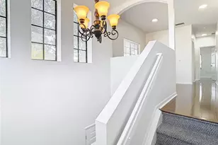 1019 Blackwater Dr, Wesley Chapel, FL 33543 - Photo 6