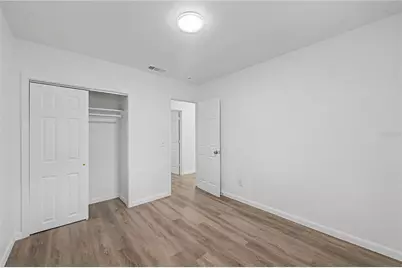 810 E 120th Avenue, Tampa, FL 33612 - Photo 26