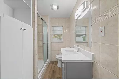 810 E 120th Avenue, Tampa, FL 33612 - Photo 28