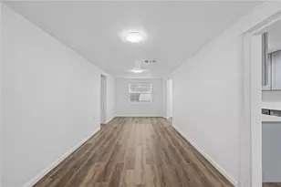 810 E 120th Ave, Tampa, FL 33612 - Photo 16