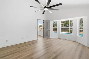4603 Hidden Shadow Dr, Tampa, FL 33614 - Photo 14