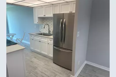 4720 Locust Street NE #101, Saint Petersburg, FL 33703 - Photo 10