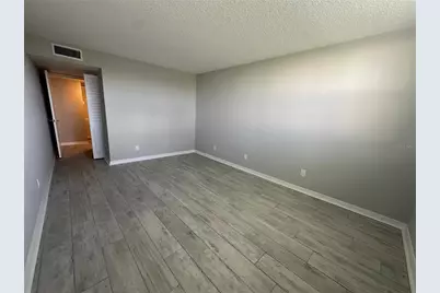 4720 Locust Street NE #101, Saint Petersburg, FL 33703 - Photo 16