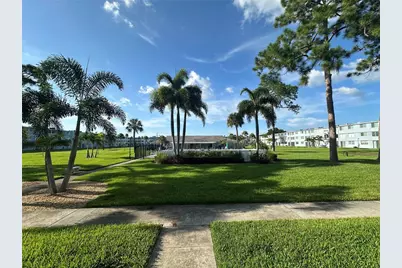 4720 Locust Street NE #101, Saint Petersburg, FL 33703 - Photo 26