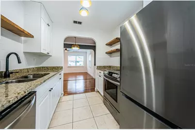 3212 23rd Street N, Saint Petersburg, FL 33713 - Photo 8