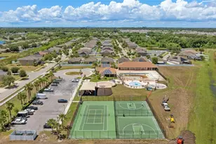 2637 Yukon Cliff Dr, Ruskin, FL 33570 - Photo 56