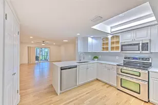 1028 Apollo Beach Blvd, Apollo Beach, FL 33572 - Photo 6