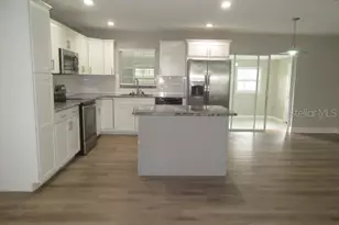 1616 E Poinsettia Ave, Tampa, FL 33612 - Photo 4
