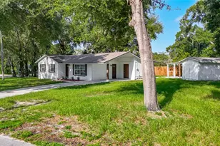 1616 E Poinsettia Ave, Tampa, FL 33612 - Photo 12