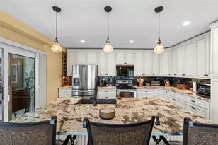 800 Bahia Del Sol Dr, Ruskin, FL 33570 - Photo 8