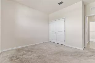 3504 Crescent Peak Wy, Plant City, FL 33565 - Photo 18