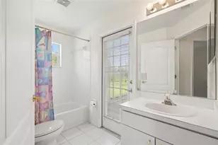 30603 Tremont Dr, Wesley Chapel, FL 33543 - Photo 12