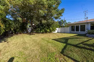 610 Cordova Blvd NE, Saint Petersburg, FL 33704 - Photo 58