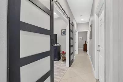 980 Pembroke Point Way #5, Sun City Center, FL 33573 - Photo 32