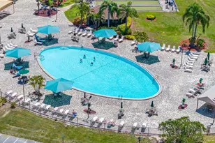 980 Pembroke Point Way, Sun City Center, FL 33573 - Photo 58