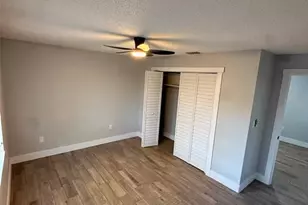 12033 Kay Dr, Seminole, FL 33772 - Photo 6