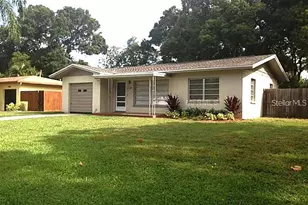 610 12th St NW, Largo, FL 33770 - Photo 1