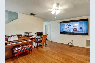 22817 Saint Thomas Circle, Lutz, FL 33549 - Photo 14