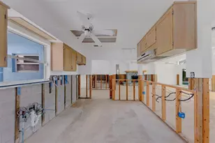 814 Bay Point Dr, Madeira Beach, FL 33708 - Photo 32