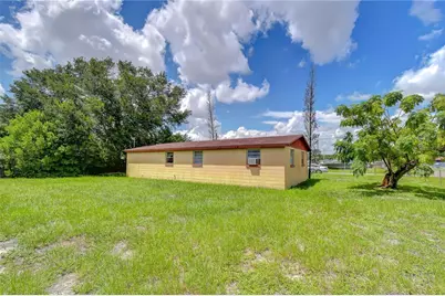 3210 W Giddens Avenue, Tampa, FL 33614 - Photo 10