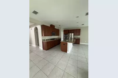 29211 Perilli Place, Wesley Chapel, FL 33543 - Photo 2