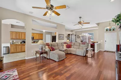 2803 Brooke Pines Court, Plant City, FL 33566 - Photo 8