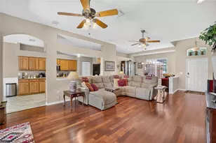 2803 Brooke Pines Ct, Plant City, FL 33566 - Photo 8