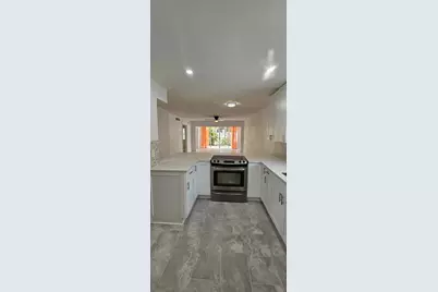 301 87th Avenue #106, Saint Pete Beach, FL 33706 - Photo 4