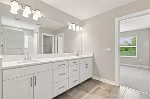 2704 W Gray St, Tampa, FL 33609 - Photo 30