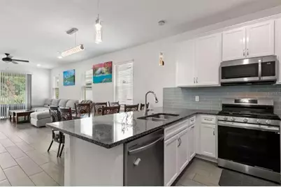 308 Shore Crab Way, Apollo Beach, FL 33572 - Photo 4