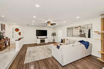 2165 Campus Drive, Clearwater, FL 33764 - Photo 6