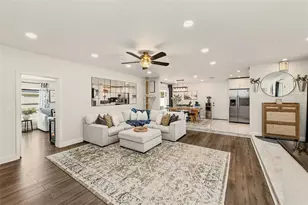 2165 Campus Dr, Clearwater, FL 33764 - Photo 4