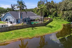 28707 Raleigh Pl, Wesley Chapel, FL 33545 - Photo 40